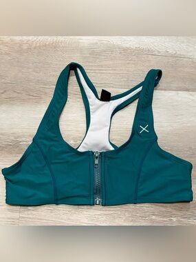NWOT BOUTINE LA ZIP TOP